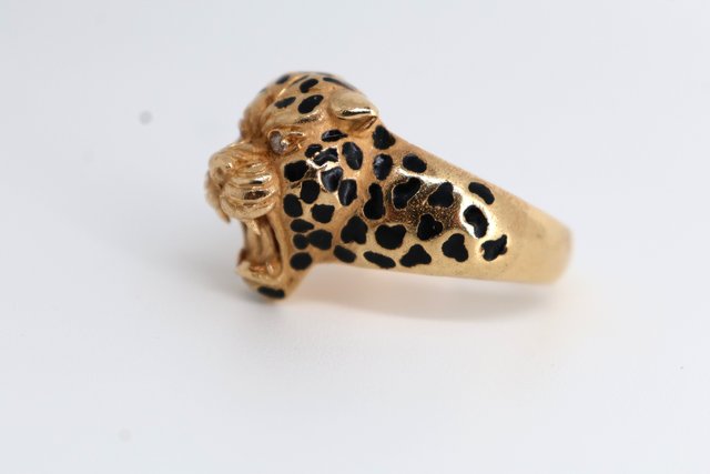 J-0912 Anillo Jaguar Oro 18K