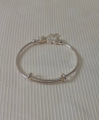 Pulsera plateada