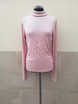 Jersey Pull&Bear T. L. cuello alto.