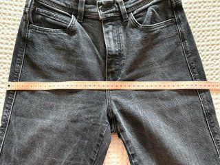 Vaqueros Massimo Dutti negros