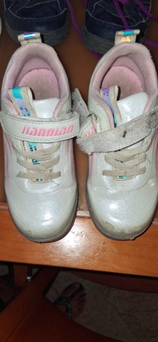 Lote Zapatillas y Sandalias Niña Talla 31/32