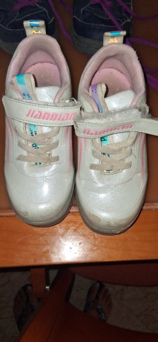 Lote Zapatillas y Sandalias Niña Talla 31/32