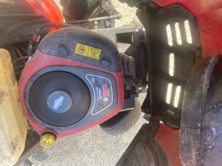 Toro DH 140 Cortacésped .13,5cv ,hidrostatico