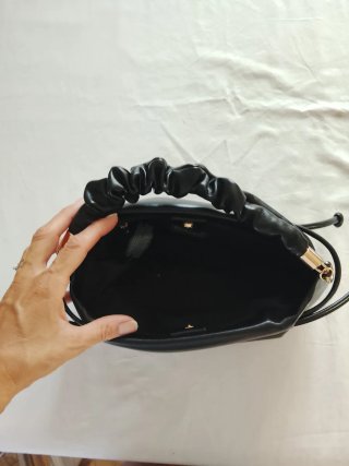 Borsa con manici imbottiti