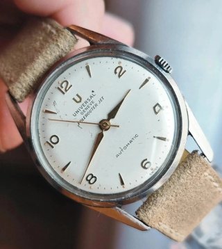 Reloj Universal Geneve Polerouter Jet Automático