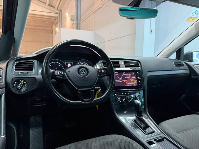 VOLKSWAGEN GOLF 7.5 ADVANCE 2.0 TDI 150CV DSG VARI