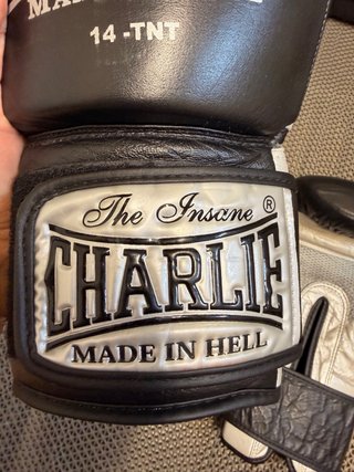 Guantes de Boxeo Charlie Made in Hell