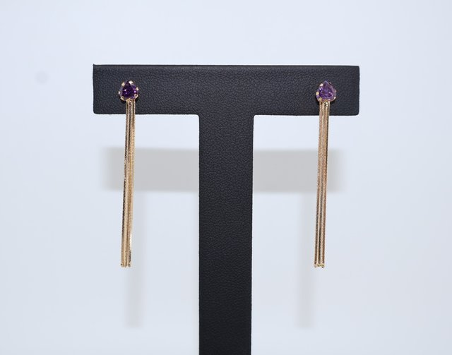 Pendientes largos oro 18K con piedras moradas