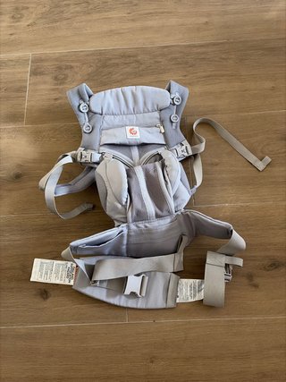 Mochila Ergobaby Omni 360 Gris