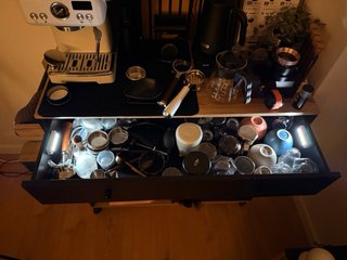 Mueble Auxiliar para Estación Café Negro/Madera