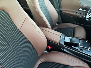Mercedes CLA 220 d Coupé 8G-DCT
