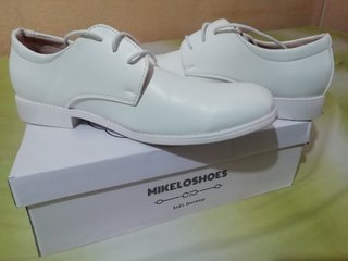 Zapatos Blancos Fiesta/Comunión. Niño Talla 40