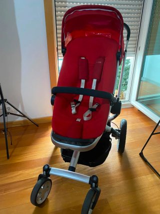 Carrinho de Bebé Quinny Buzz Vermelho