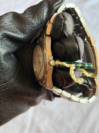 Bulova WR100 Uomo Quartz Nuovo NOS 39mm