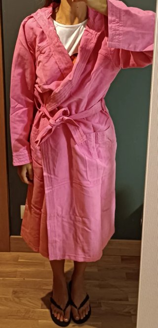 Albornoz rosa con capucha Nabaiji