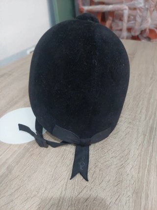 Casco de hípica negro