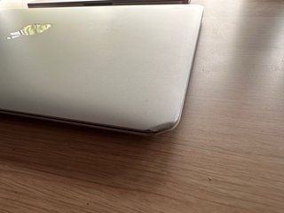 MacBook Air 2017 Plata con cargador