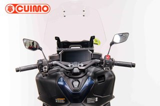 YAMAHA TMAX 560