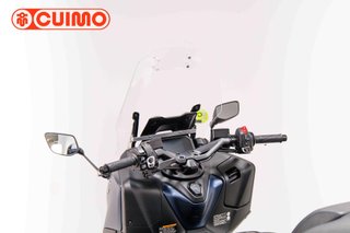 YAMAHA TMAX 560