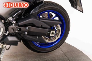 YAMAHA TMAX 560