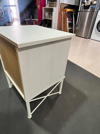 Mesita de noche blanca Ikea