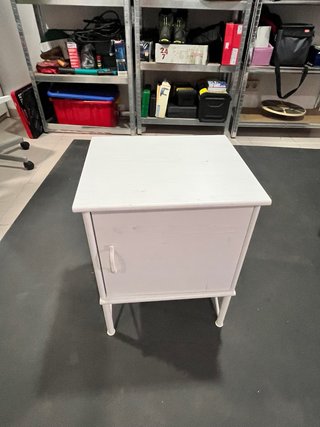 Mesita de noche blanca Ikea