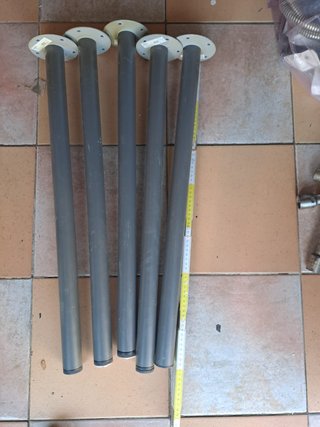 Piedi tavolo metallo grigio
