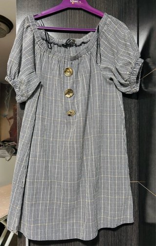 Vestido Zara cuadros off-shoulder