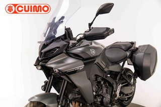 YAMAHA TRACER 900