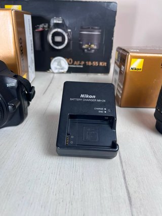 Nikon D3500 + 18-55mm AF-P DX + Caja Original