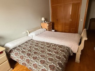Cama nido con escritorio madera