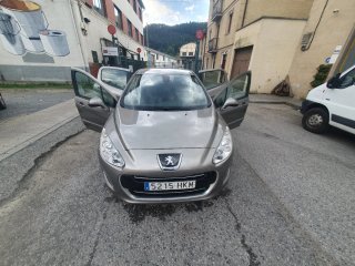 Peugeot 308 2012