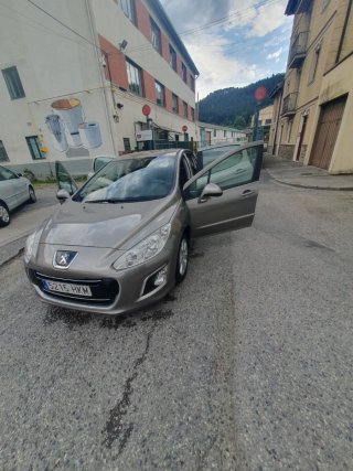 Peugeot 308 2012