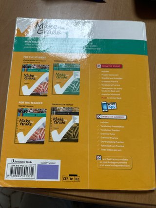 Libro ingles 1 Bach buen estado 9789825331