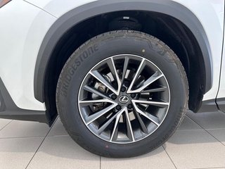Lexus NX 350H PREMIUM 2WD