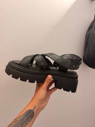 Sandalias negras plataforma