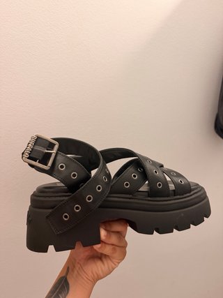 Sandalias negras plataforma