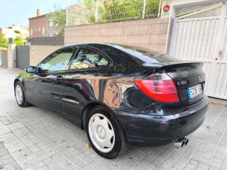 Mercedes-Benz Clase C 2001