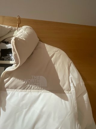 Cazadora The North Face Beige y Blanca