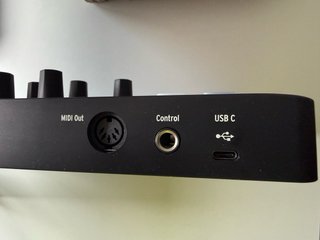 Arturia Minilab 3 Controlador MIDI