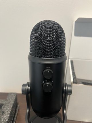 Micrófono Blue Yeti Blackout USB