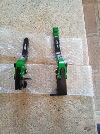 Manetas Verdes negro