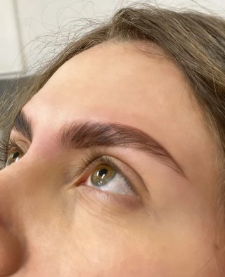 Servicio de peluquería, keratinas,uñas, coloración