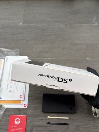 Nintendo DSi Nera Completa