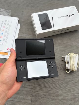 Nintendo DSi Nera Completa