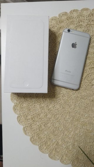 iPhone 6s Plata/Blanco Como Nuevo