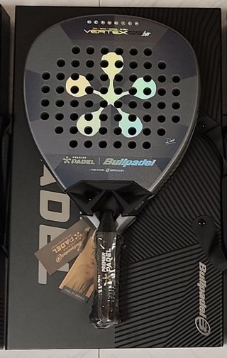 PALA BULLPADEL VERTEX 05 LIGHT 26