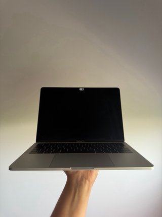 MacBook Pro 13 2019 i5 8GB RAM 128GB SSD