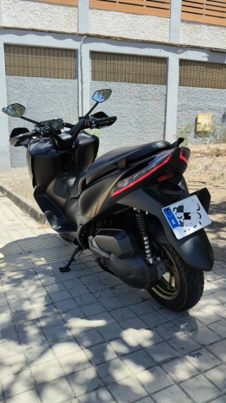 Zontes 368e Maxi Scooter