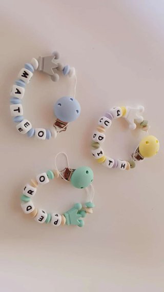 Chupeteros personalizados para bebé